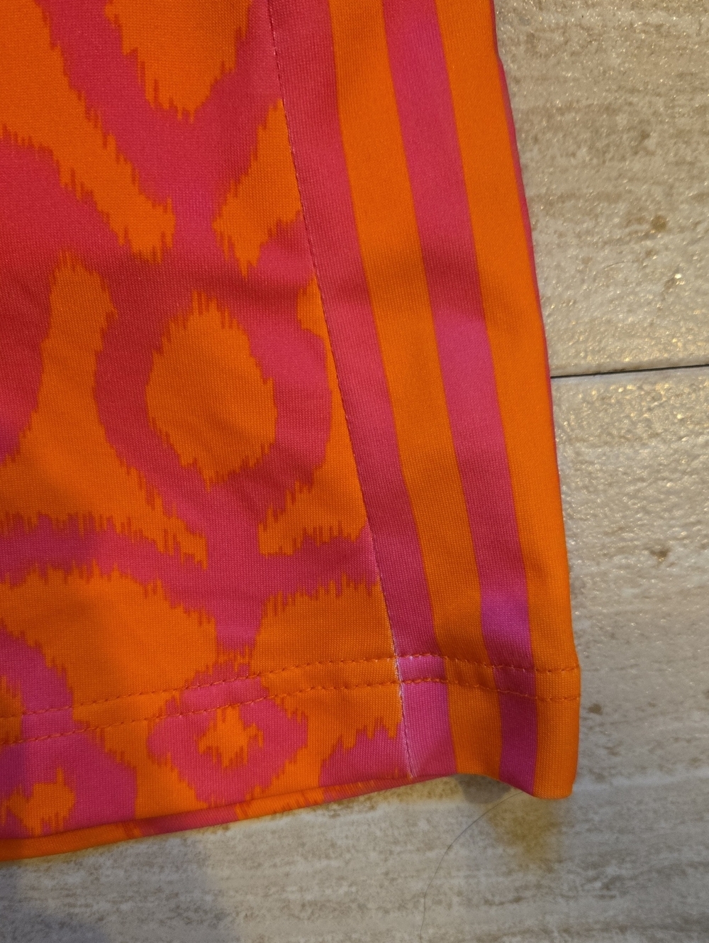 Gretchen Scott Pink/Orange Design Print Silky Leisure Skort - Picture 4 of 9